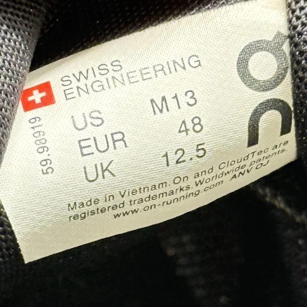 On Cloud 5 Men's Size 13 Black White Running Shoes Sneakers 59.98919‎